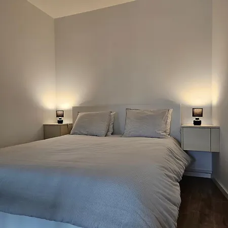 شقة Chomes Pt - Comfort, Compact, Convenience *